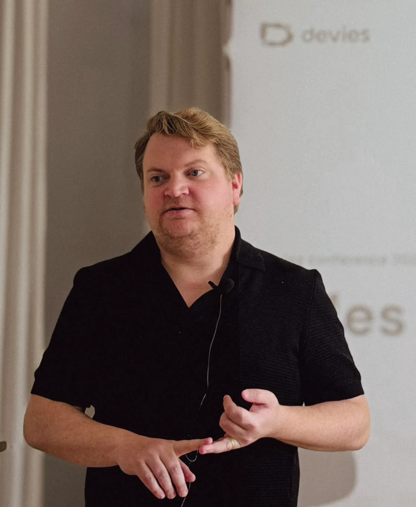 Simon Arvidsson, CEO, Devies